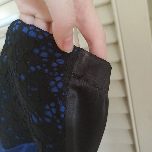 Little Black (and Blue) Dress - Picture 5 of 9